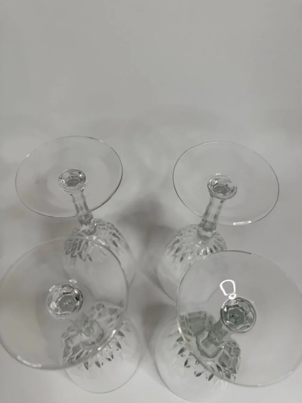 Crystal d'Arques-Durand Luminarc Diamante Wine Glass, 6.75